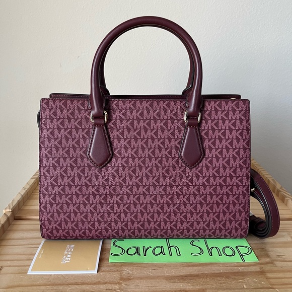 🌼Michael Kors Sheila Medium Corner Zip Satchel - Picture 4 of 15